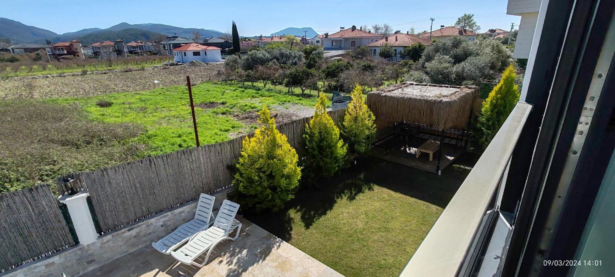Kalinda Close To Airport